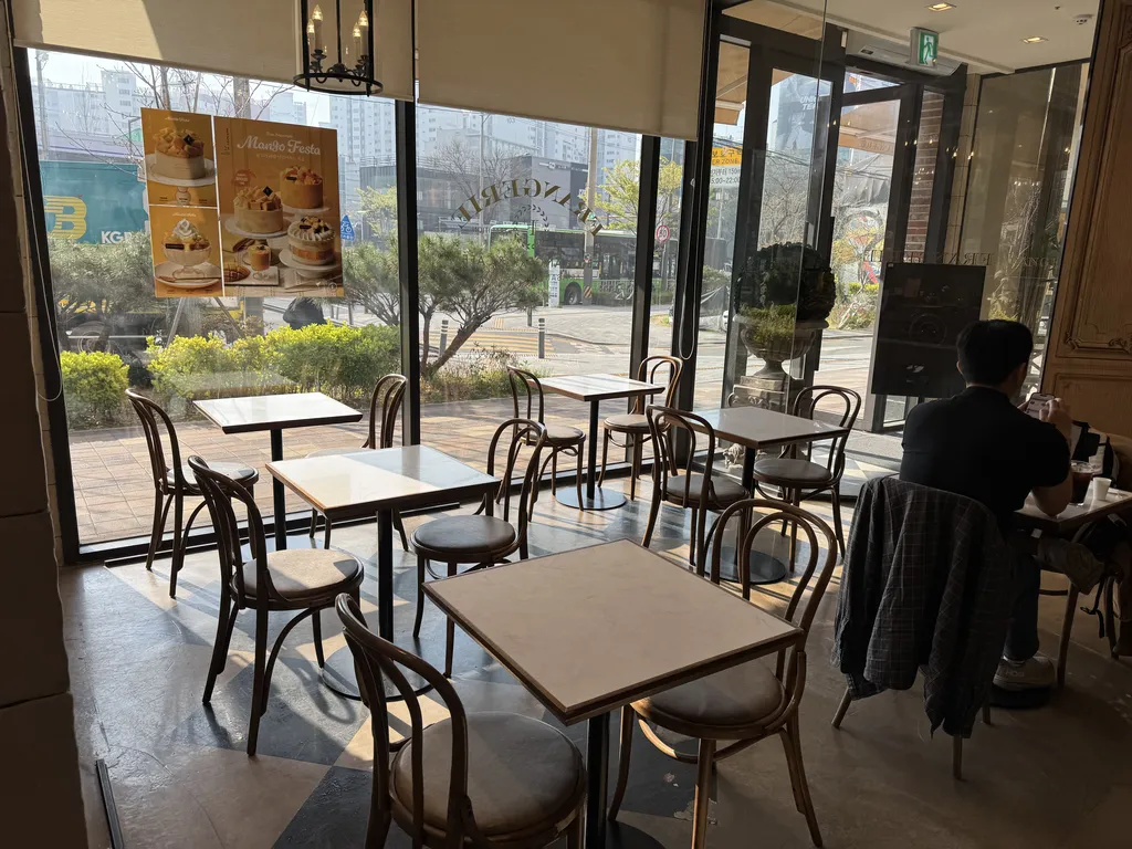 내부 인테리어 3