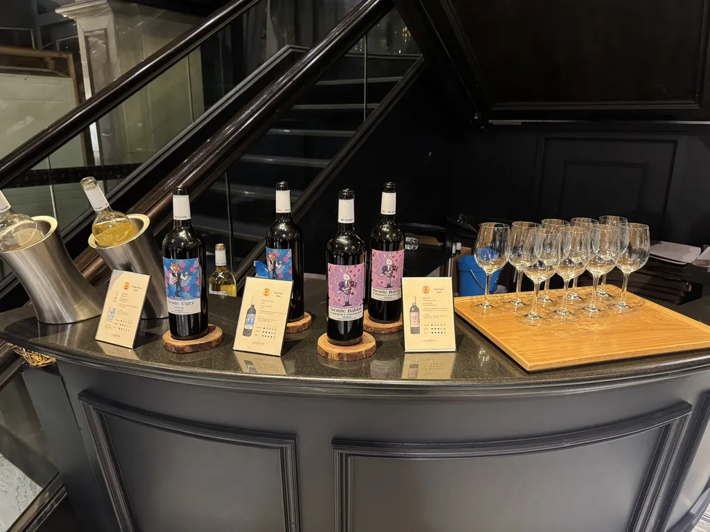 켄싱턴호텔 와인